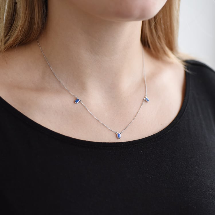 Zlatý náhrdelník s opály 90258