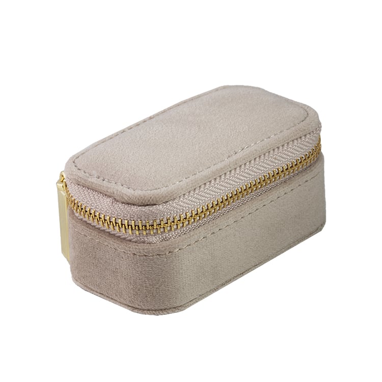 Malá béžová cestovní šperkovnice Safey