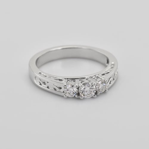 Vintage zásnubní prsten s lab-grown diamanty Lariah