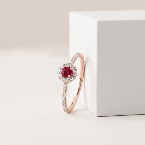 Stříbrný halo prsten s rubínem a lab-grown diamanty Wendy