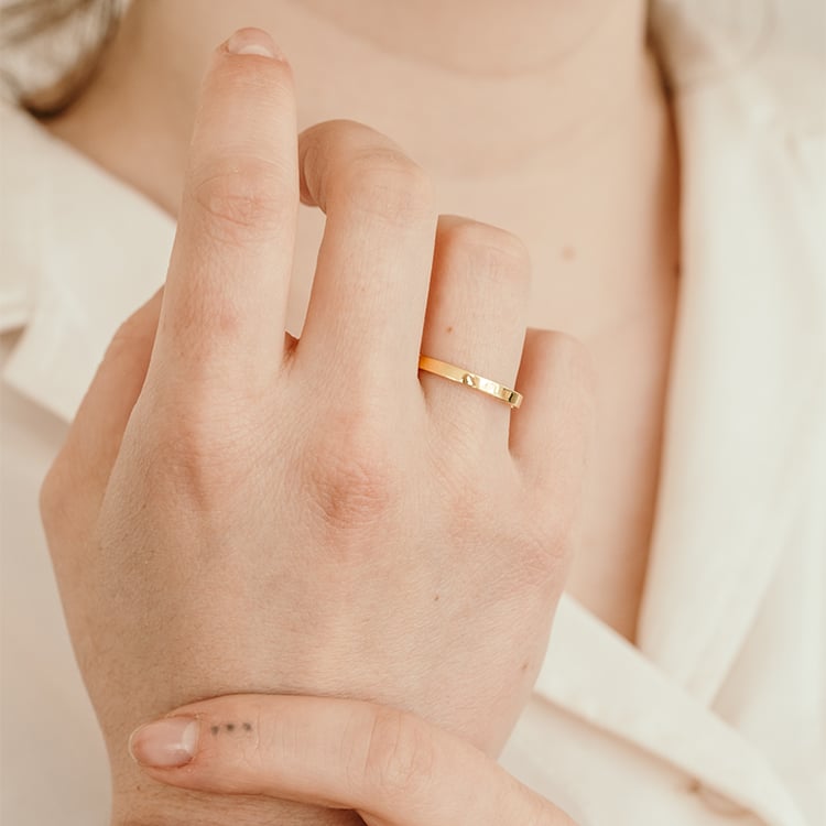 Zlaté ploché prsteny 157067