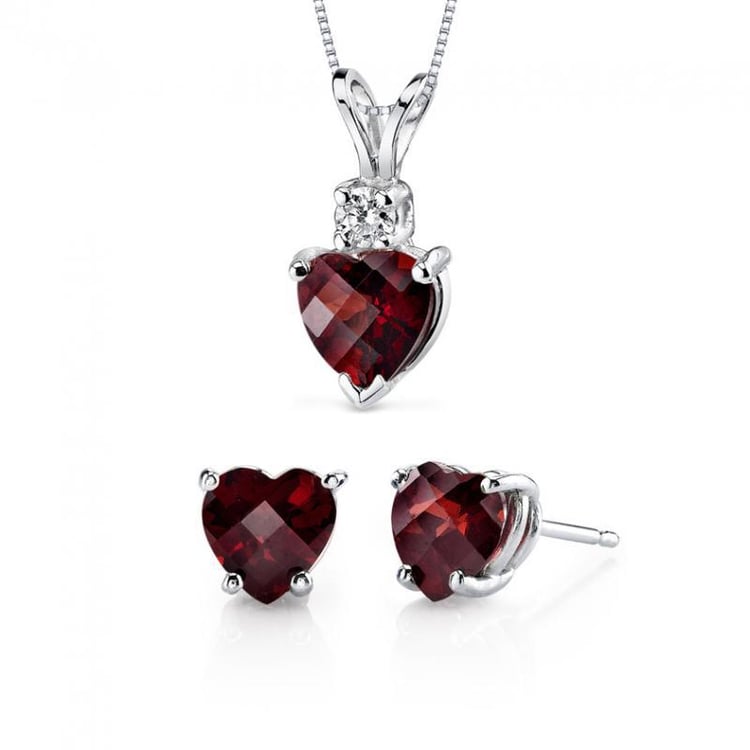 Kolekce šperků ze zlata s granátovými srdíčky Sharleen