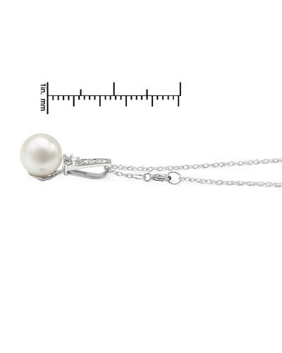 Zlatý náhrdelník s perlou 810