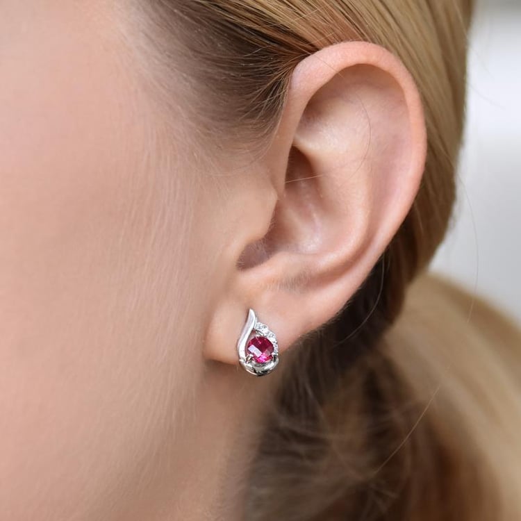 Rubínové náušnice 14803