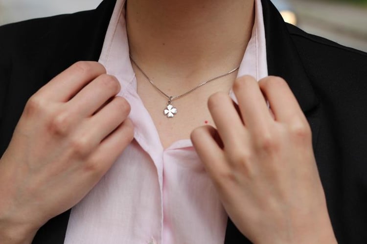 Stříbrný čtyřlístek na řetízku 5534