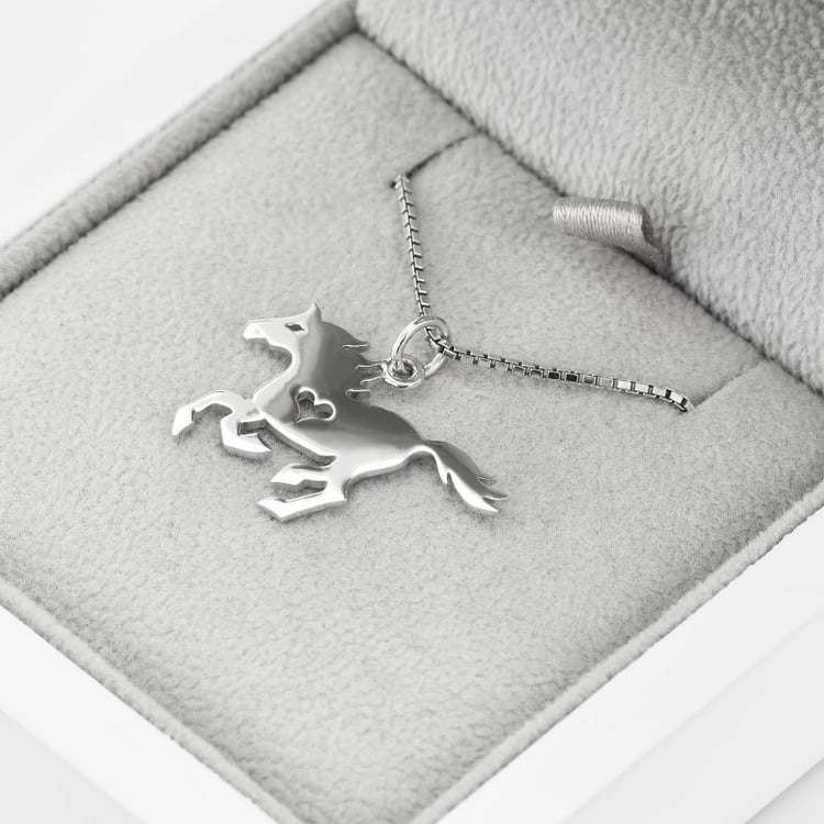 Náhrdelník ze stříbra 39653