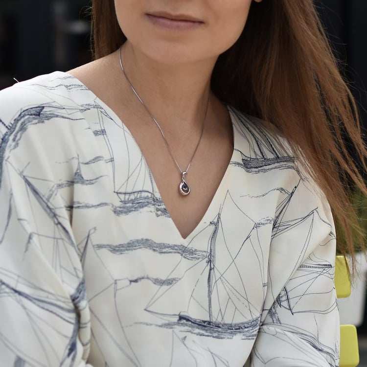 Stříbrná kapka vody s londýnským topazem 32201