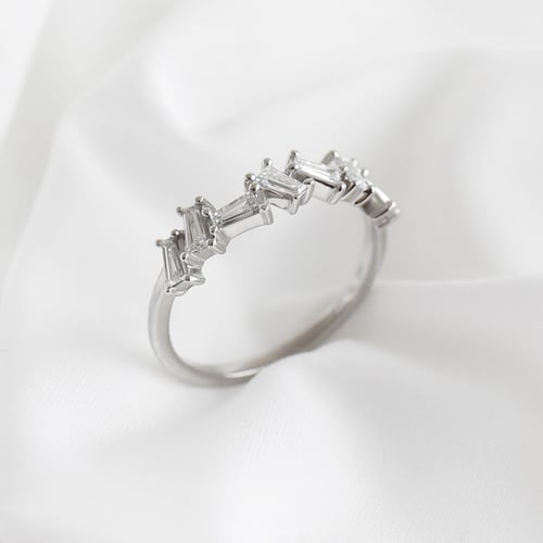 Prsten s baguette diamanty Egino