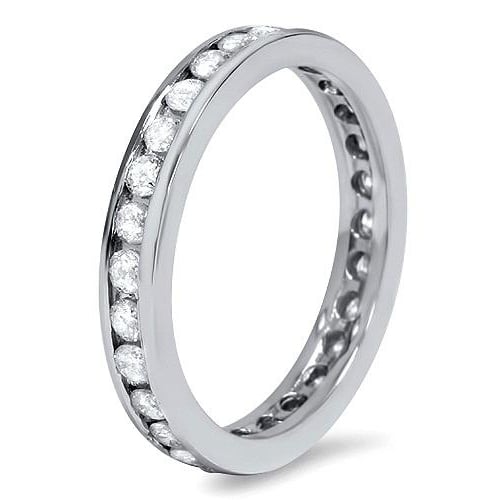 Platinový diamantový prsten