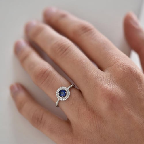 Zlatý safírový prsten s diamanty Catelinie