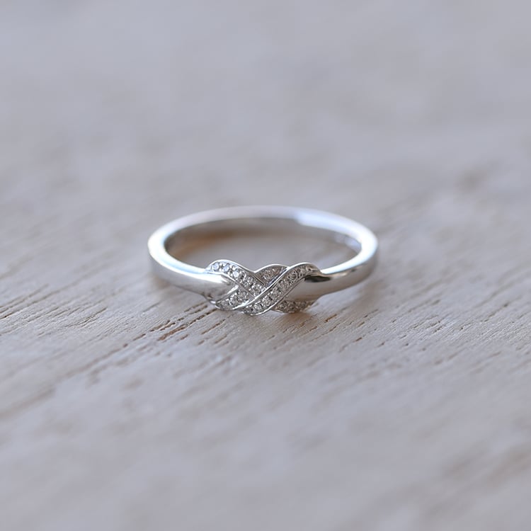 Zlatý romantický prsten 62200