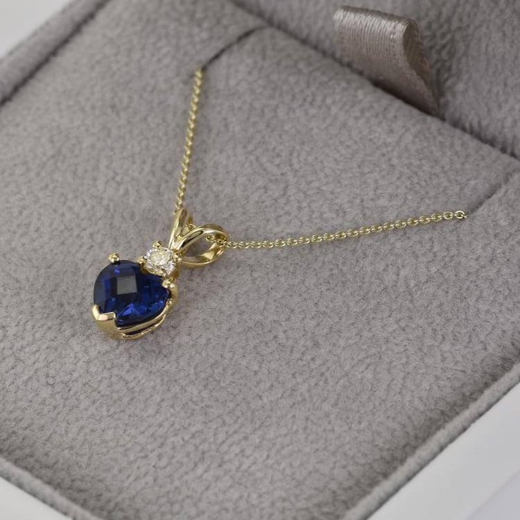 Zlatý náhrdelník 38803