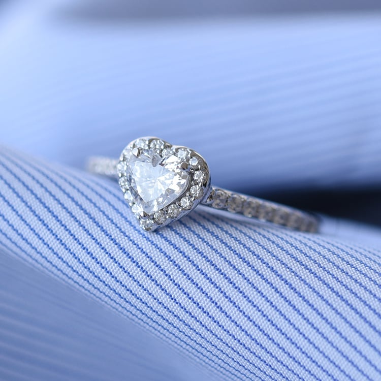 Zásnubní zlatý prsten 60921