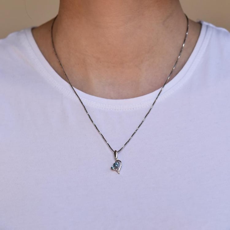 Náhrdelník s topazy 28908