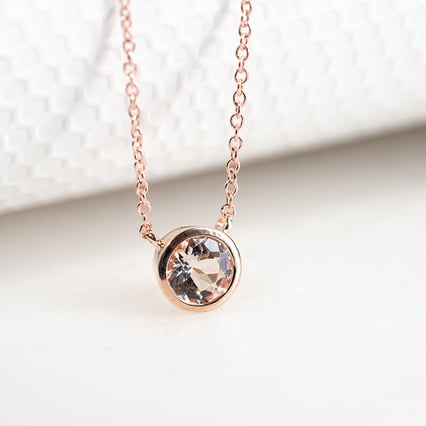 Stříbrný náhrdelník s morganitem Jonie