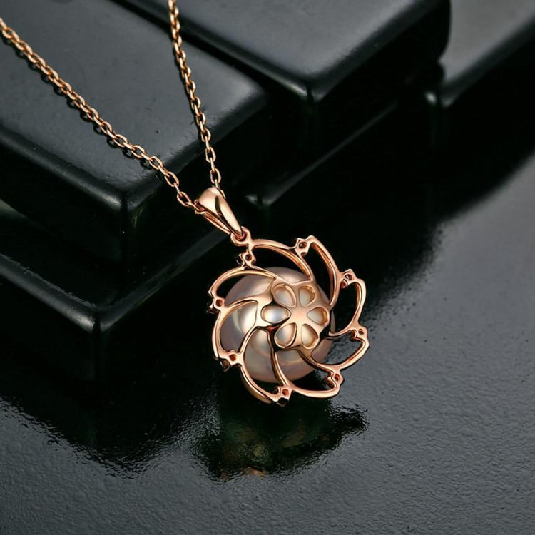 Přívěsek s perlou 13156