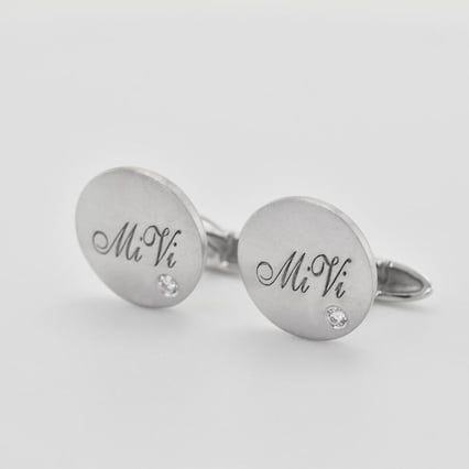 Manžetové knoflíčky ze zlata s gravírem a diamanty Hades