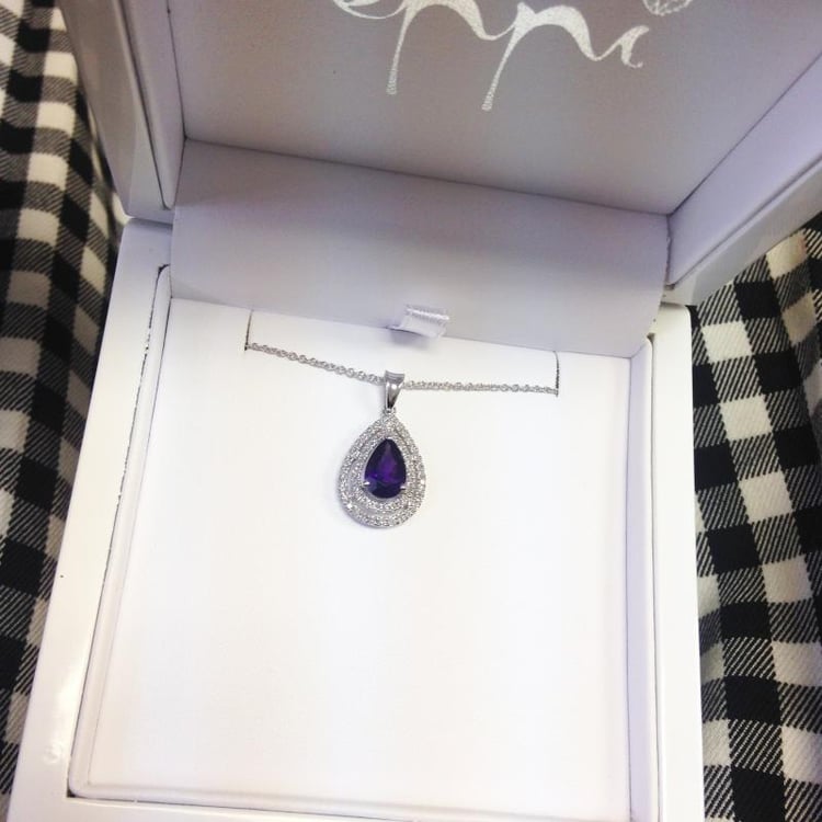 Zlatý ametystový náhrdelník 8278