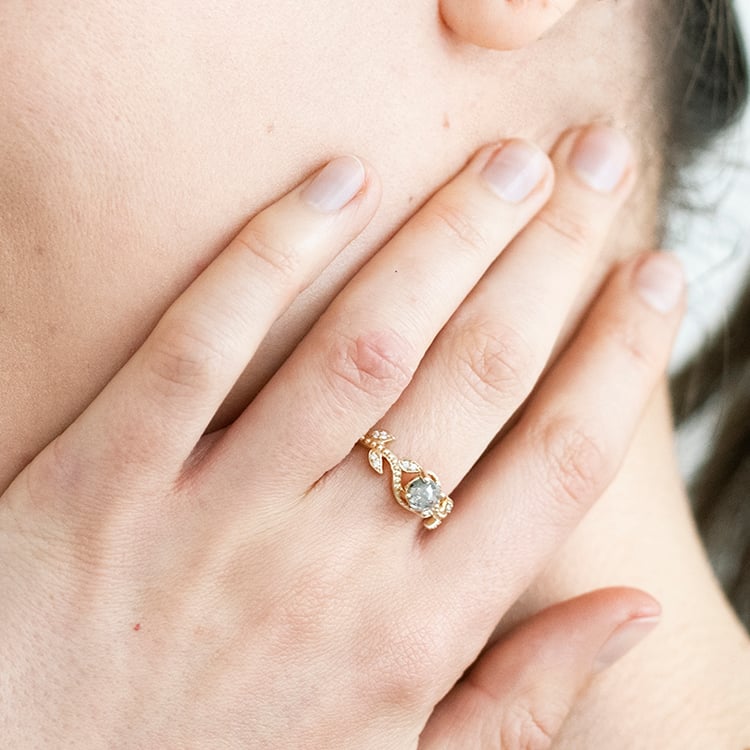 Zásnubní prsten se salt and pepper diamantem a lab-grown diamanty Vindo 115795