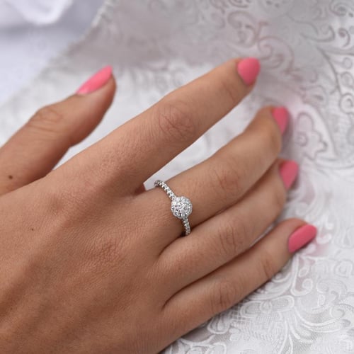 Halo zásnubní prsten s diamantovým květem Alaina