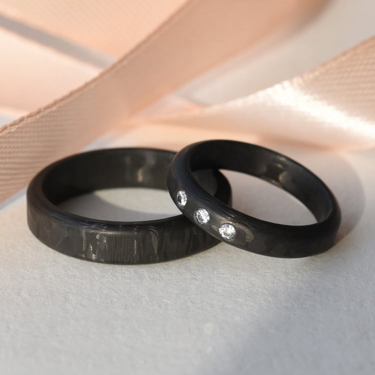 Snubní karbonové prsteny s diamanty 77514