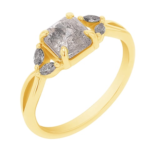 Zlatý prsten se salt and pepper diamantem a marquise diamanty Sila