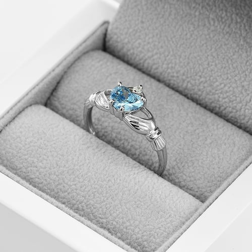 Zlatý claddagh prsten s topazem a diamantem Norie