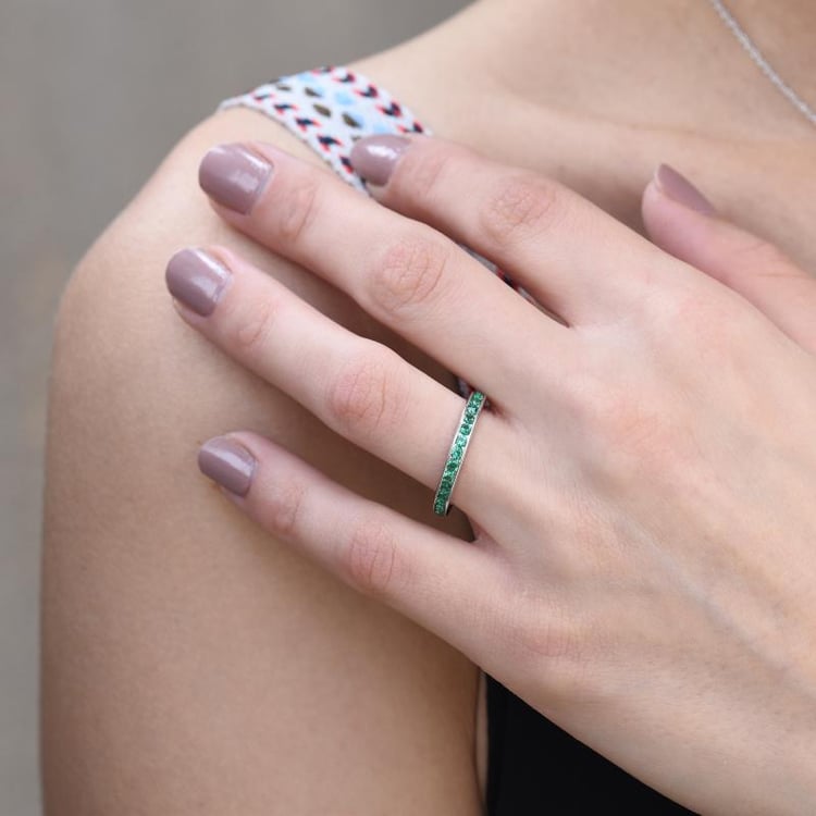 Smaragdový eternity prsten 23101