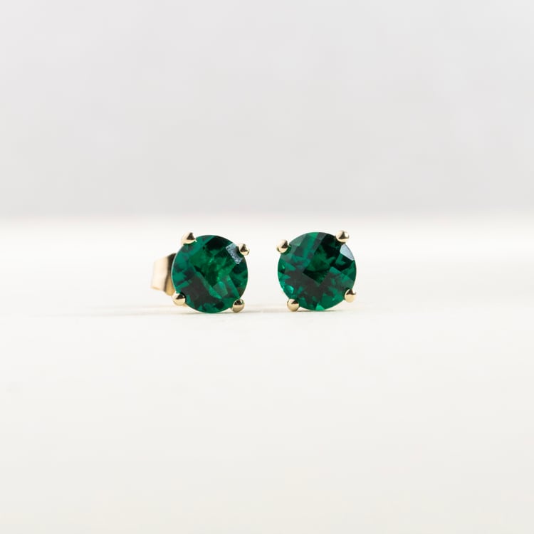 Zlaté napichovací náušnice se smaragdy Hulda 146501