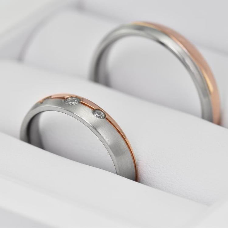 Zlaté snubní prsteny s diamanty Abner 21878