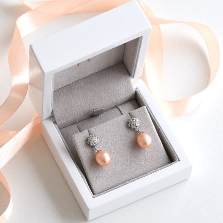 Stříbrné náušnice s broskvovými perlami 78010