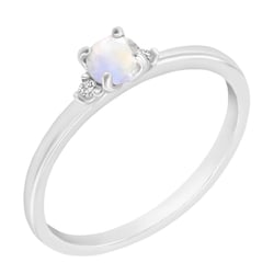 Zlatý zásnubní prsten s měsíčním kamenem a diamanty Hye