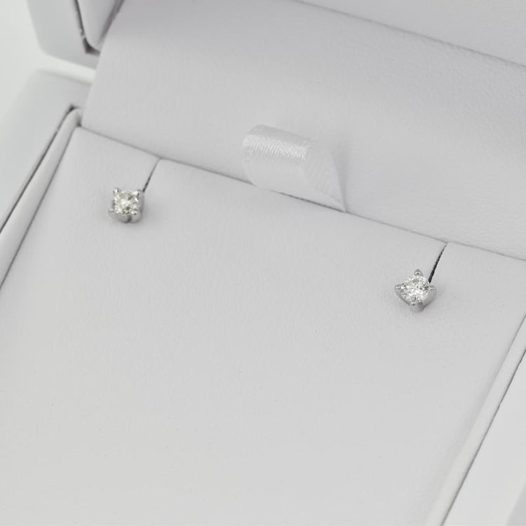 Náušnice z bílého zlata s diamanty 10518