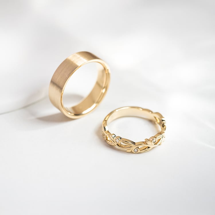 Jemný prsten ve tvaru lístečků s lab-grown diamanty Emery 149321