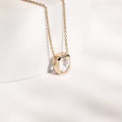 Stříbrná kolekce šperků s bílými topazy Toula