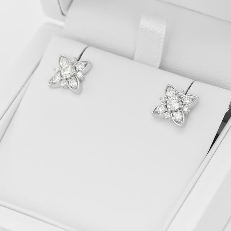 Květy z diamantů 19823