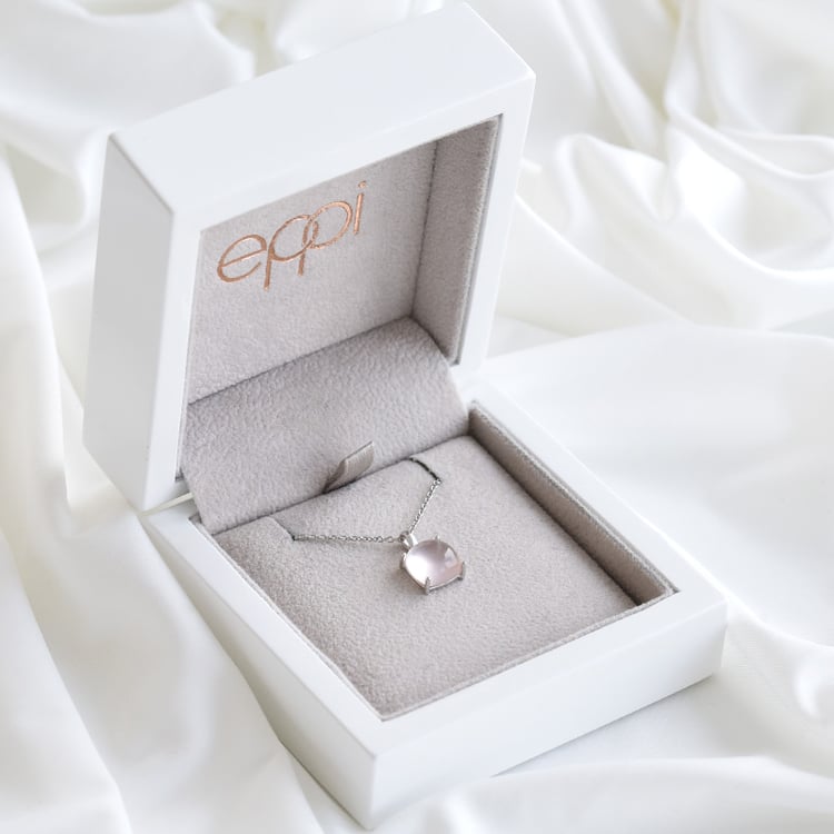 Přívěsek s quartzem ze zlata 81617