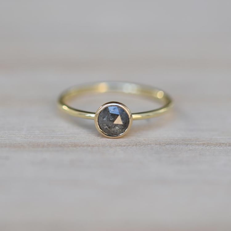 Zlatý zásnubní prsten 50220