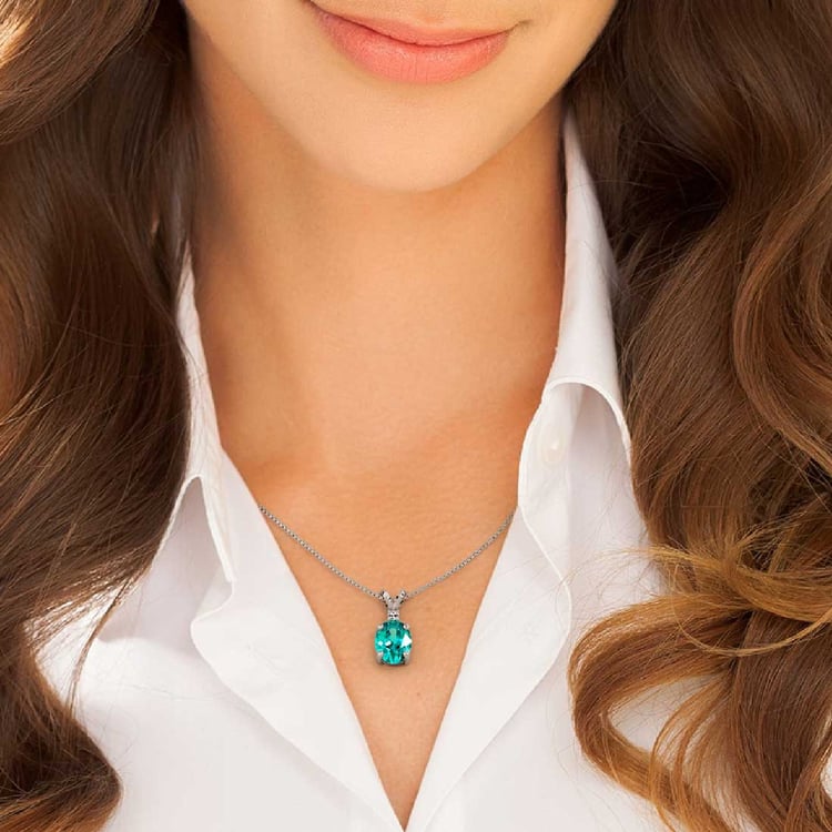 Zlatý přívěsek s oválným lab-grown paraiba turmalínem a diamantem Davi 135804