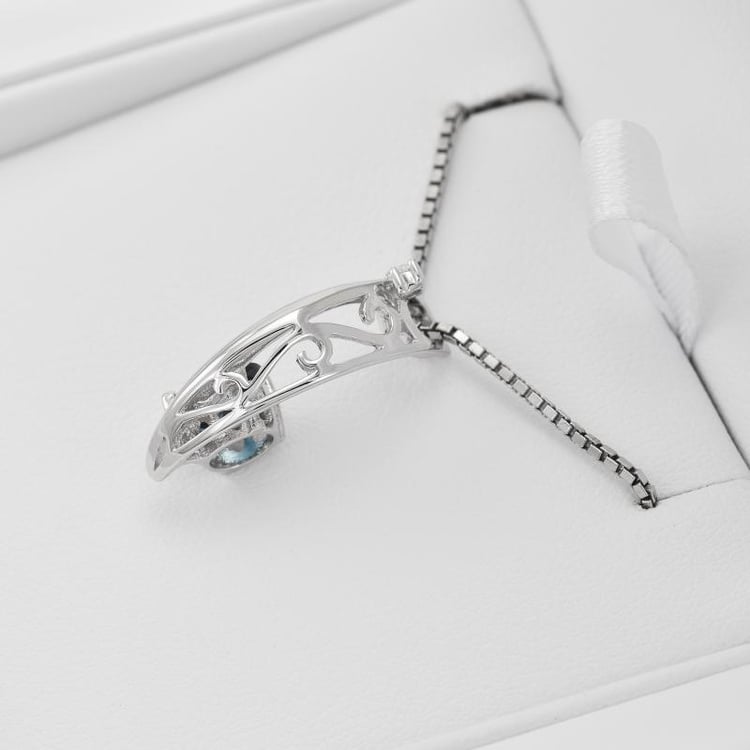 Náhrdelník ze stříbra 35343