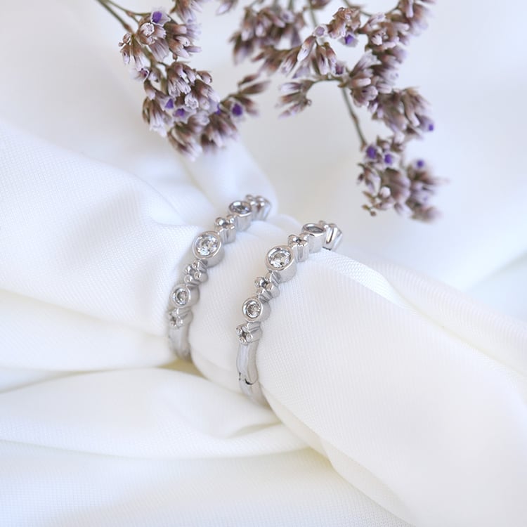 Elegantní kroužky zdobené diamanty Kitto 80637