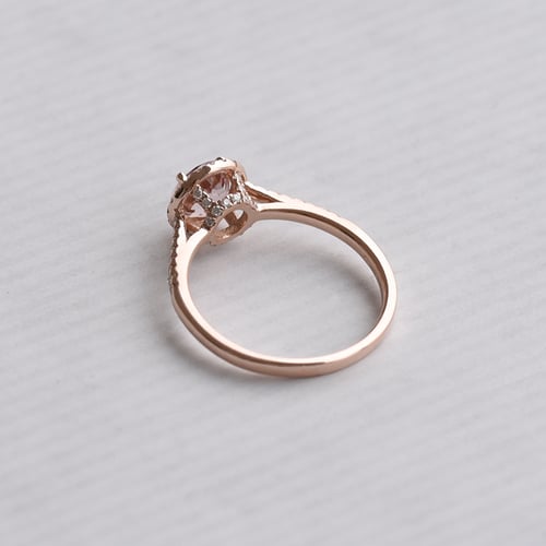 Prsten z růžového zlata s morganitem a diamanty Xana
