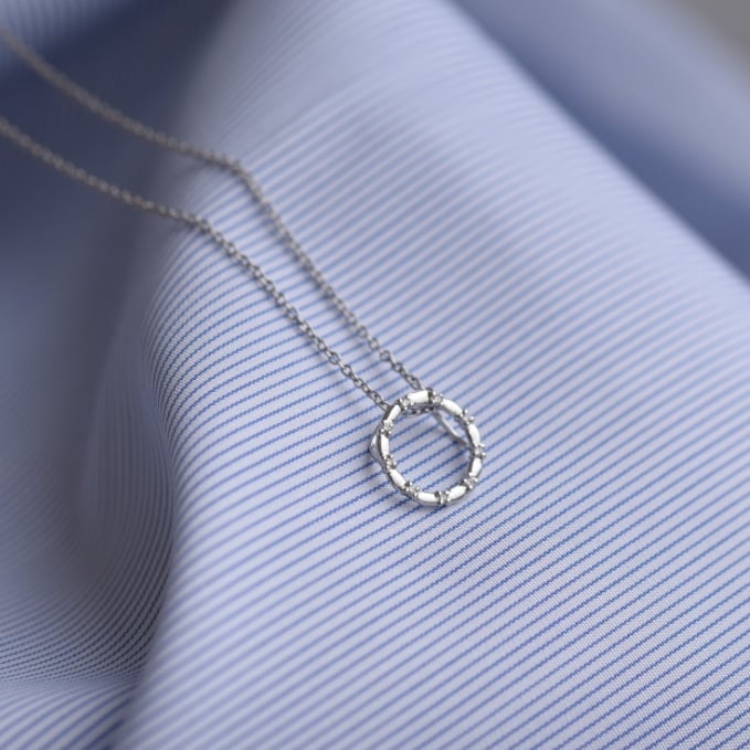 Stříbrný karma přívěsek 70065