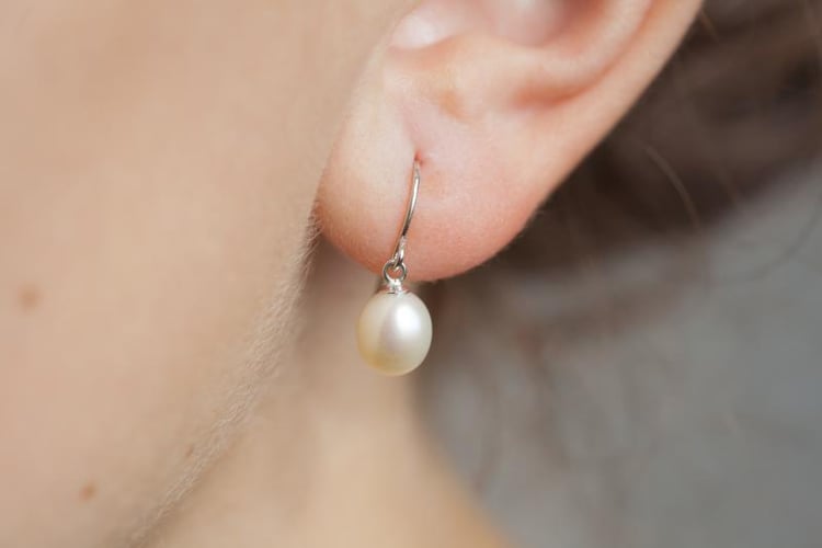 Stříbrné perlové náušnice 2629