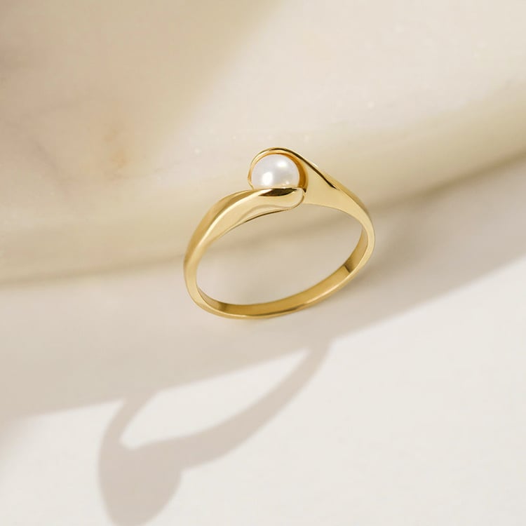 Zlatý zásnubní prsten s perlou Sharvari 153835