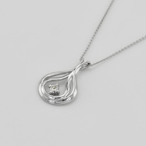 Elegantní zlatý přívěsek s diamantem Tommie