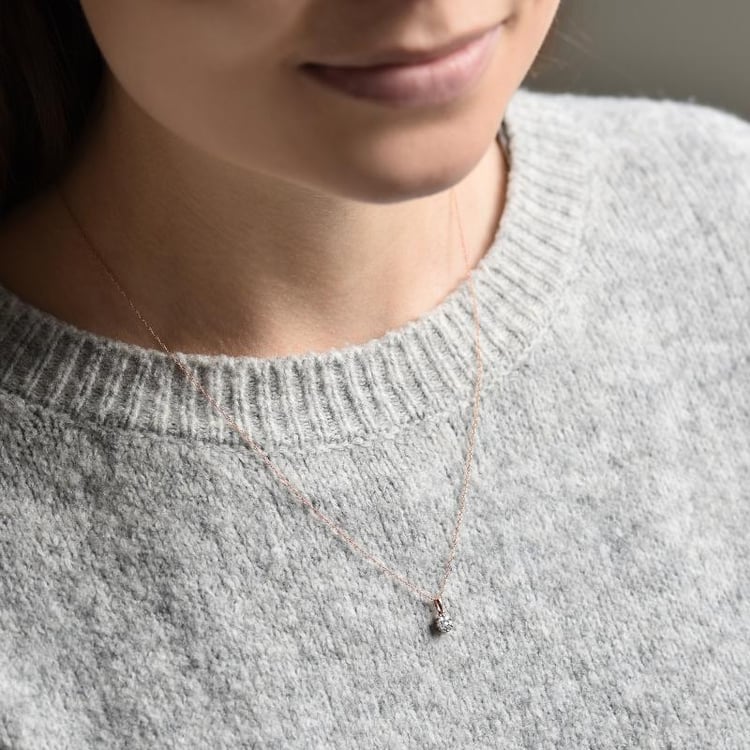 Stříbrný přívěsek s lab-grown diamanty Jenoulita 104217