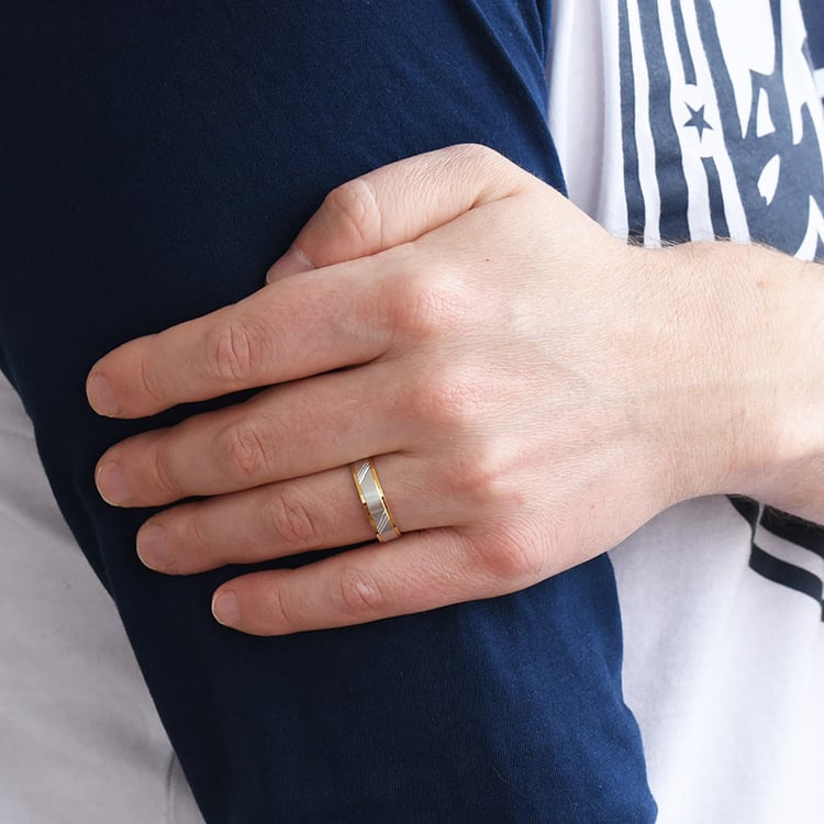 Pánský snubní prsten 77267