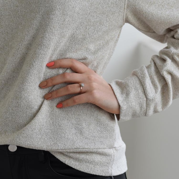 Zlatý prsten s diamantem 52669