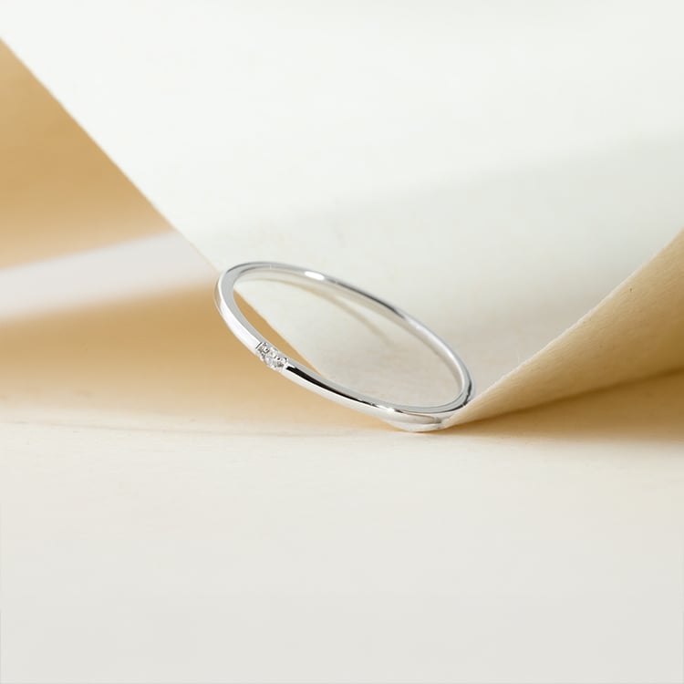 Jemný prsten s lab-grown diamantem Beryl 150103